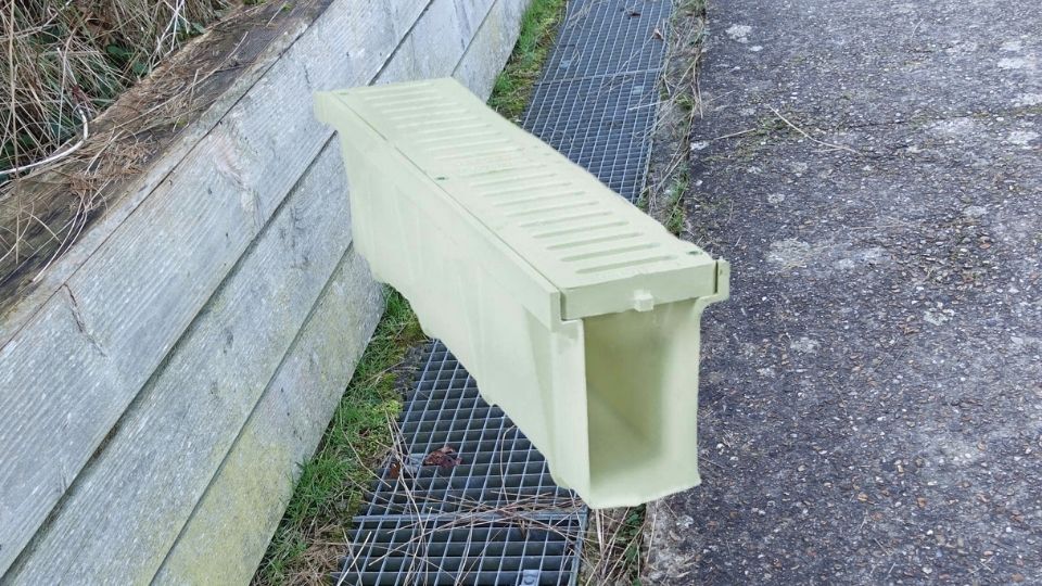 Bursa Kompozit Kanal Izgara